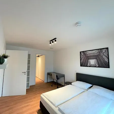 Helloyou Apartment *