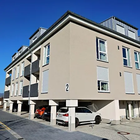 Helloyou Apartment *